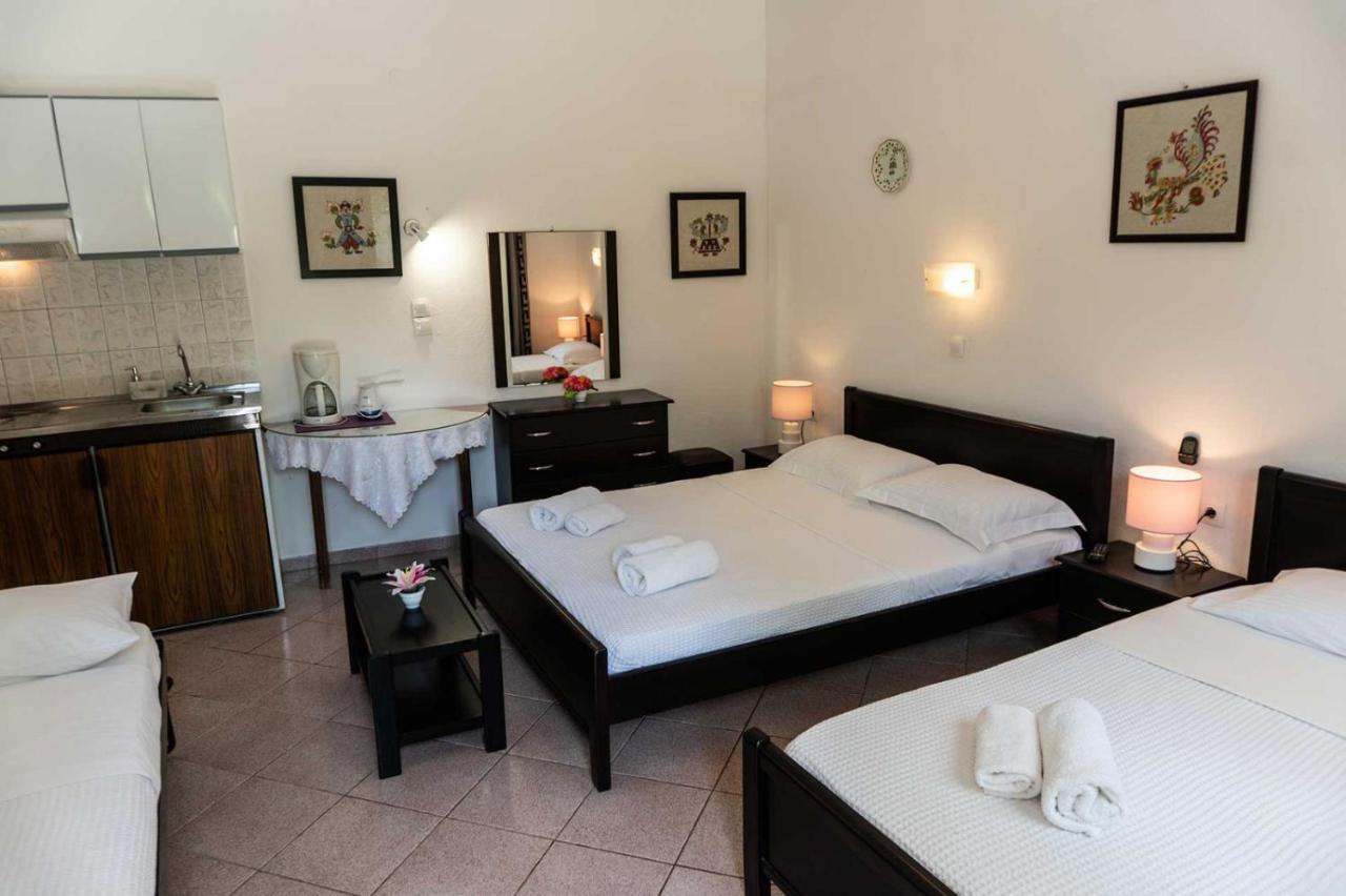 Skyros Avra Residences Bagian luar foto